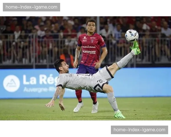 评论：专栏作家撰文指出，过于功利的防守足球正在伤害法甲的观赏性与商业价值